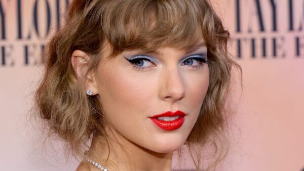 Taylor Swift’s Opalescent Cat-Eye Nails Review: A Celeb-Inspired Manicure Worth Trying?