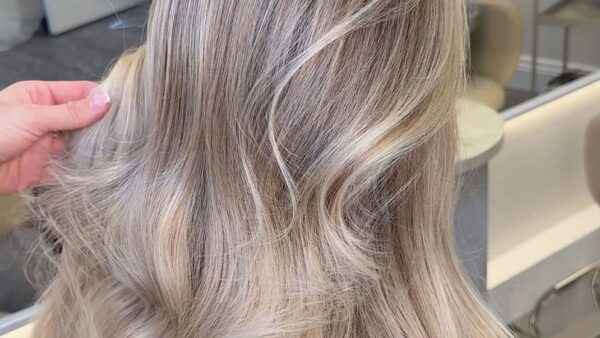 Champagne Blonde Hair: Why It’s Spring’s Most Luxurious Trend
