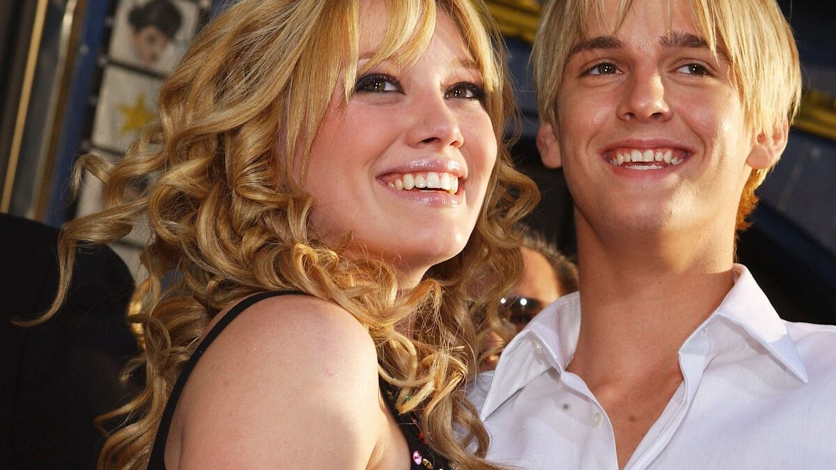 Hilary Duff’s Psychic Moment With Aaron Carter: What It Really Means