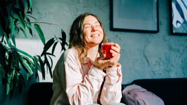 The April 1 Pink Moon: The Love Energy You Can’t Ignore