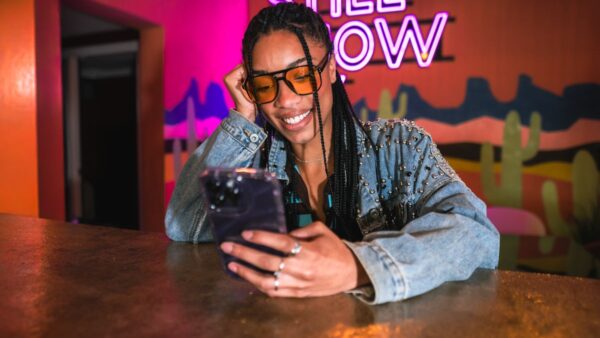 Why April’s Full Pink Moon Is Surprisingly Chill for These 2 Signs